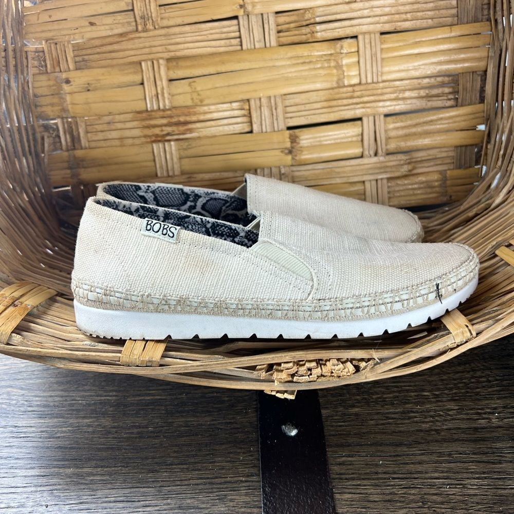 ‎Bob's by skechers loafer. Size 6